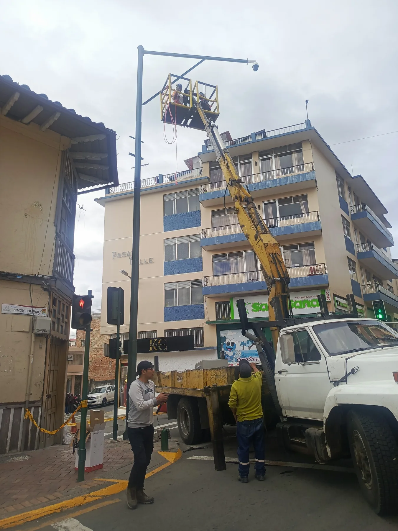 Cámara instalada en un entorno comunitario